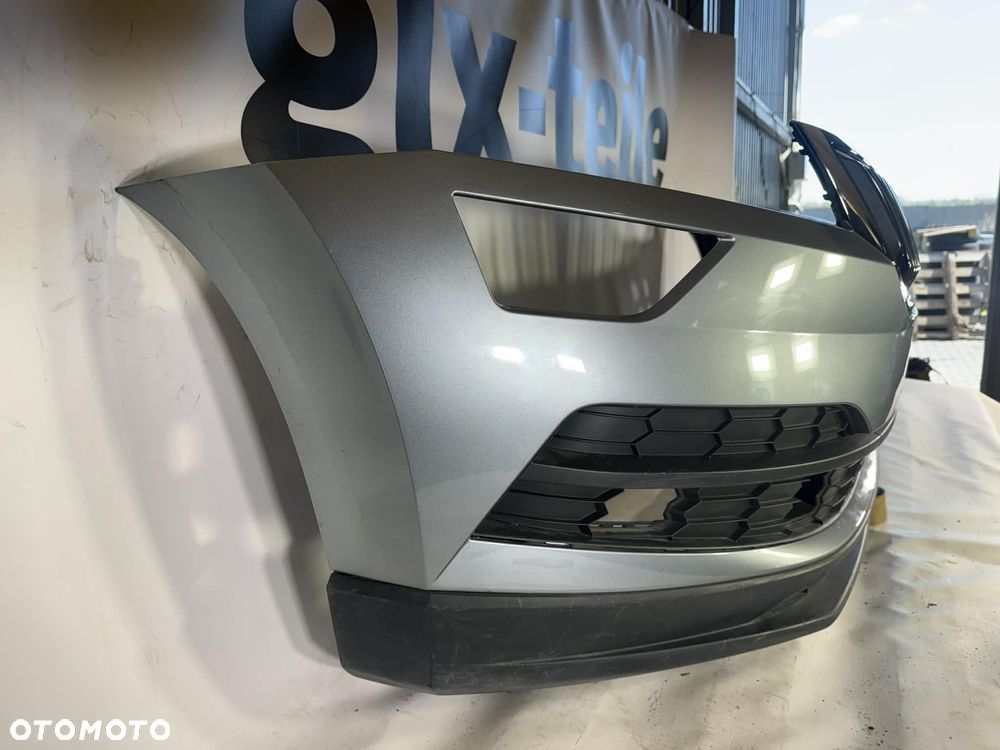 Skoda Karoq Zderzak Przód Przedni 4xPDC LF7M 57A807221 - 5