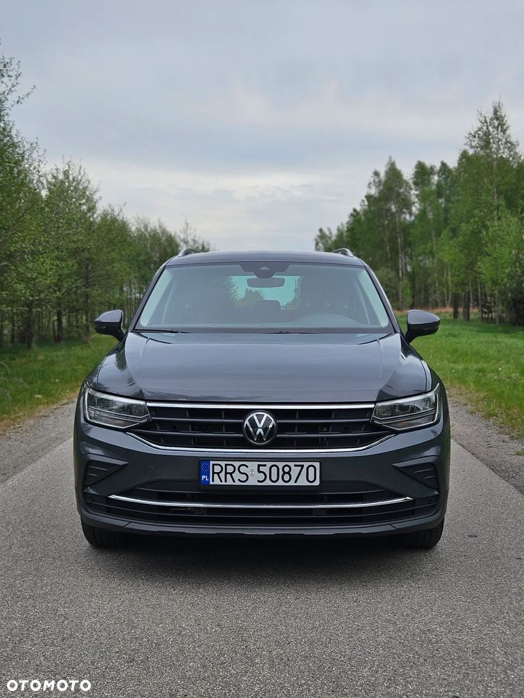 Volkswagen Tiguan 2.0 TDI SCR Life DSG - 2
