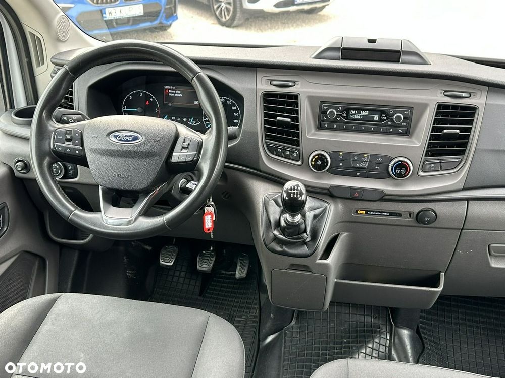 Ford Transit - 17