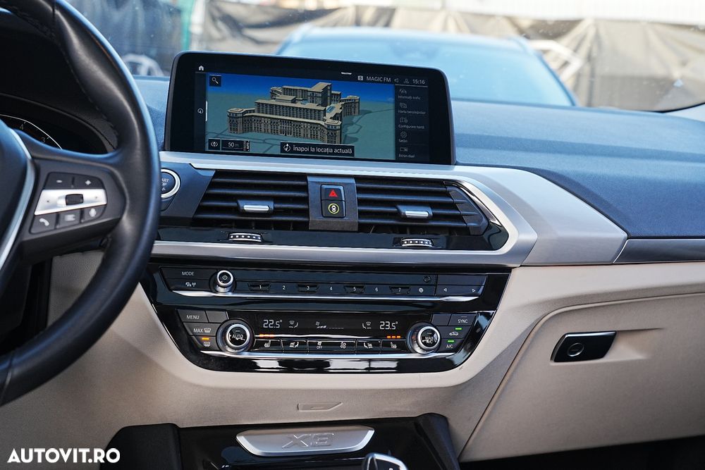 BMW X3 xDrive20d AT Luxury Line - 28