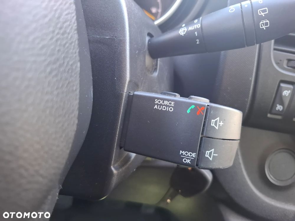 Renault TRAFIC LONG BRYGADÓWKA 2017 BOGATA WERSJA - 18