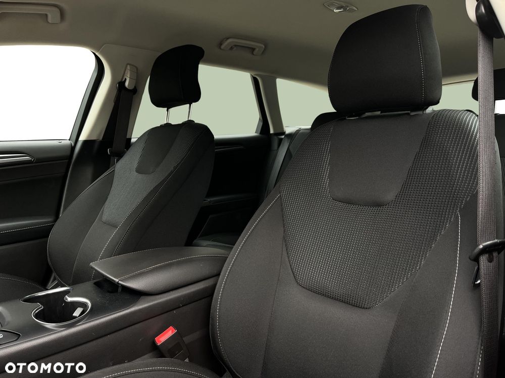 Ford Mondeo 2.0 EcoBlue Titanium - 11