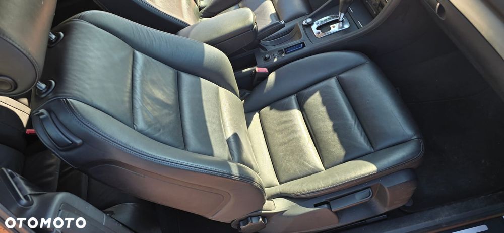 Audi A4 Cabrio 1.8 T multitronic - 20