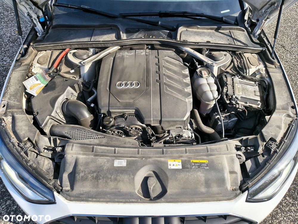 Audi A4 Limousine - 11