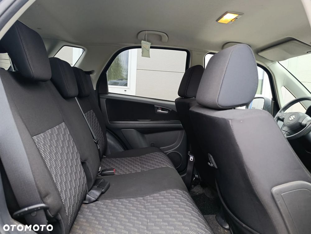 Suzuki SX4 1.6 VVT 4x2 City+ - 31
