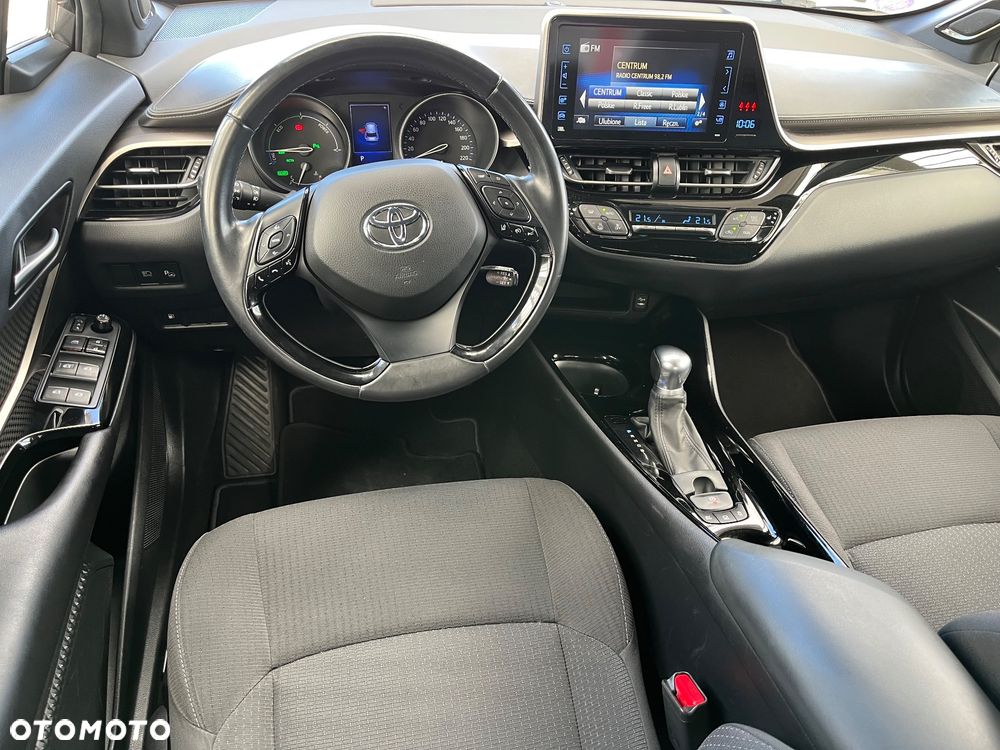 Toyota C-HR Flow - 31