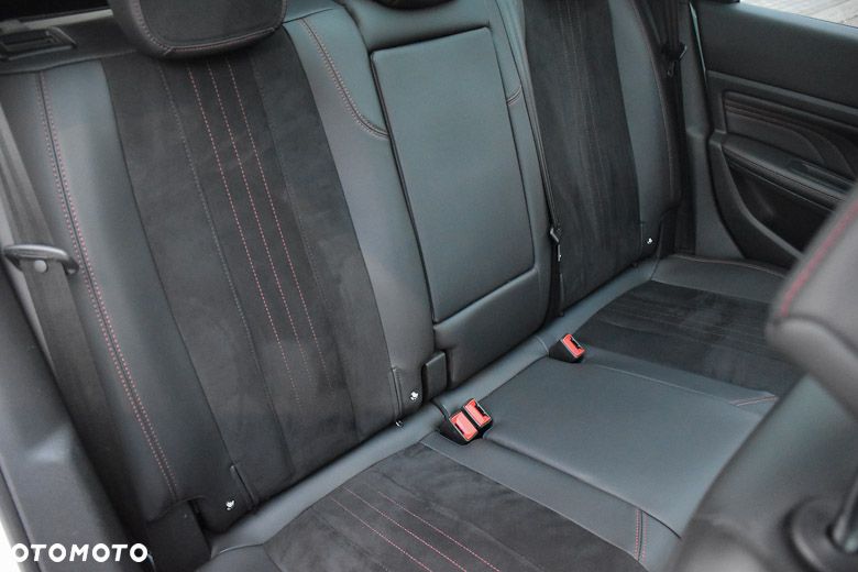 Peugeot 308 BlueHDi 180 EAT6 GT - 35