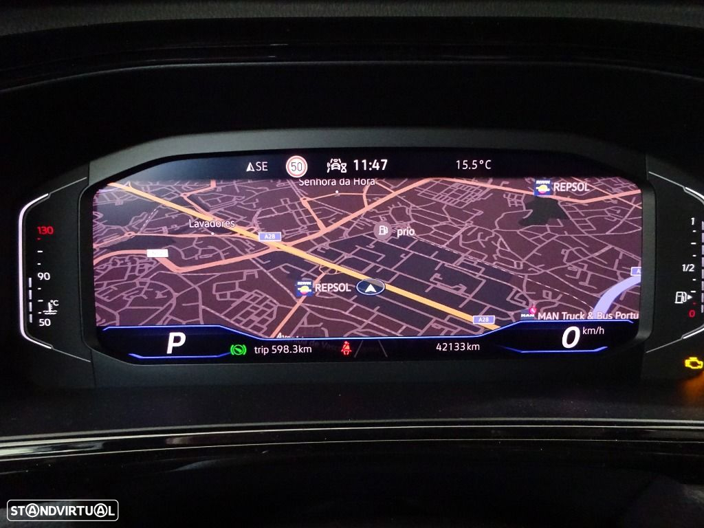 VW T-Roc 2.0 TDI R-Line DSG - 21