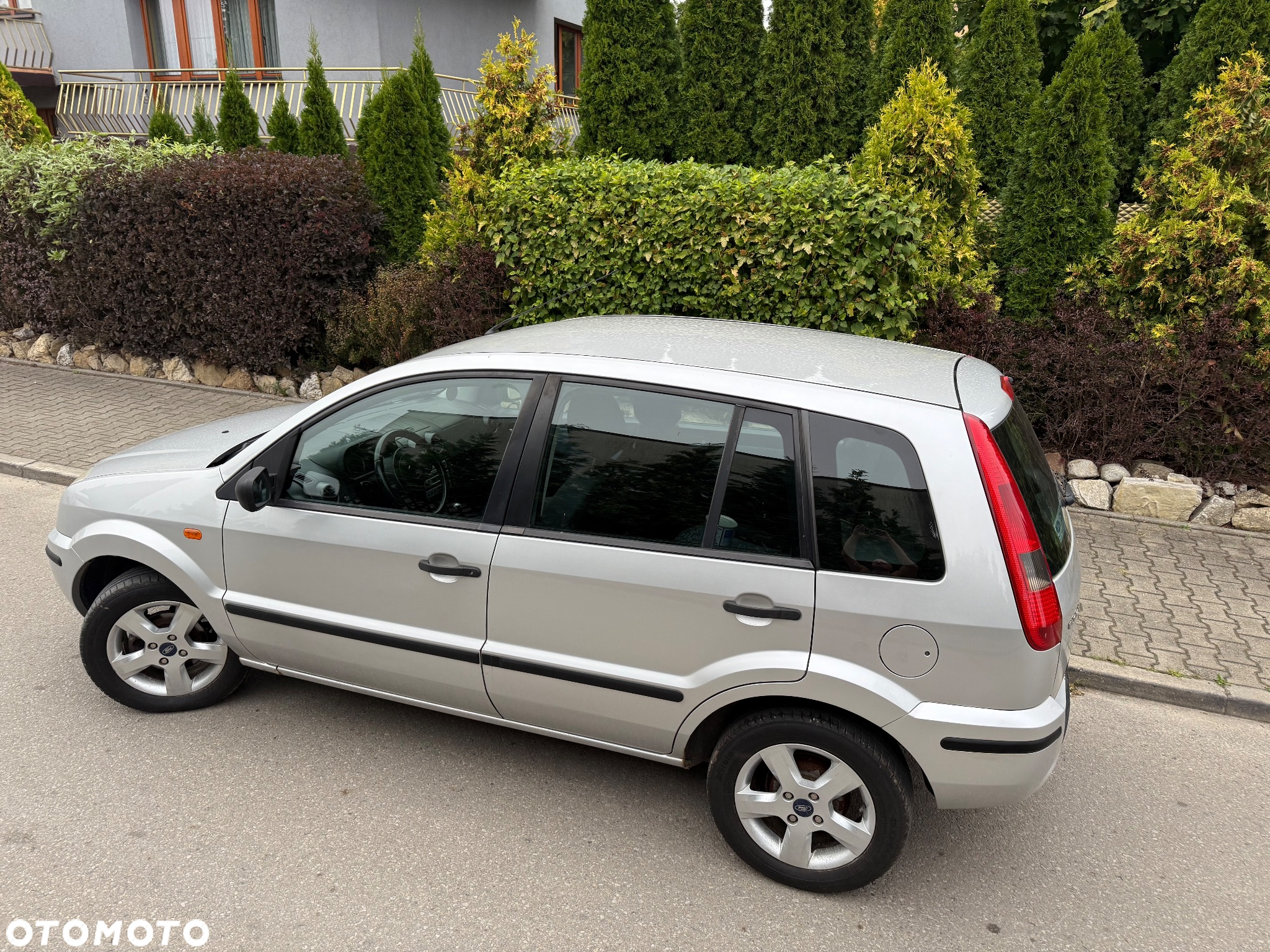 Ford Fusion 1.4 Ambiente - 9