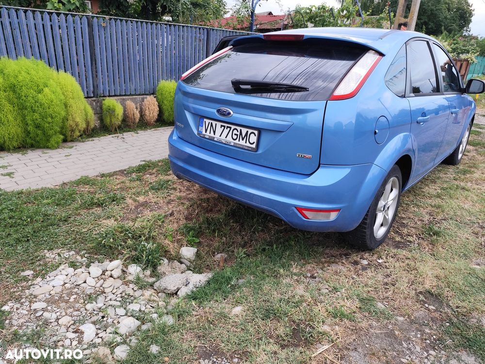 Ford Focus - 17