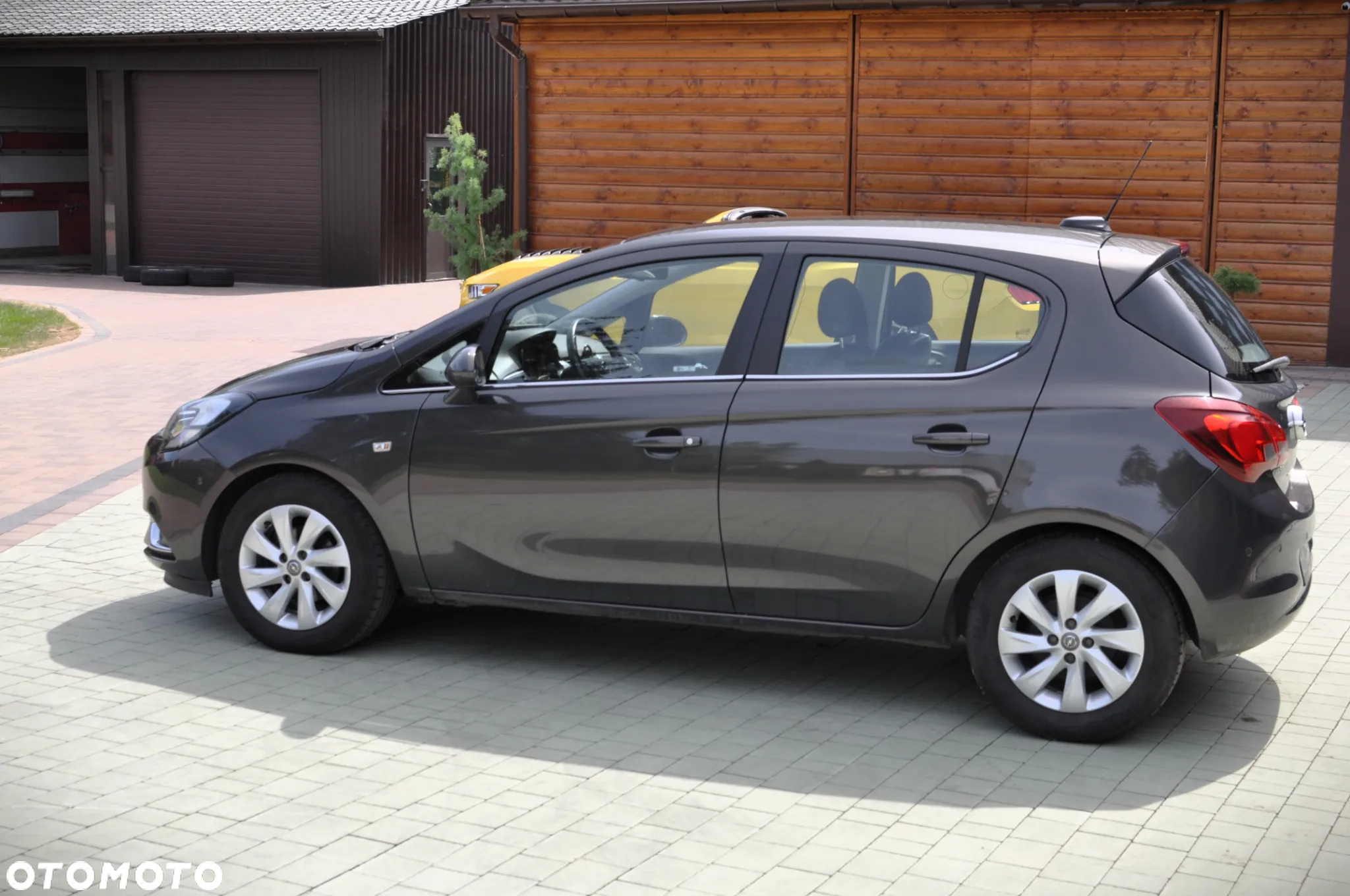 Opel Corsa 1.4 (ecoFLEX) Start/Stop Edition - 2