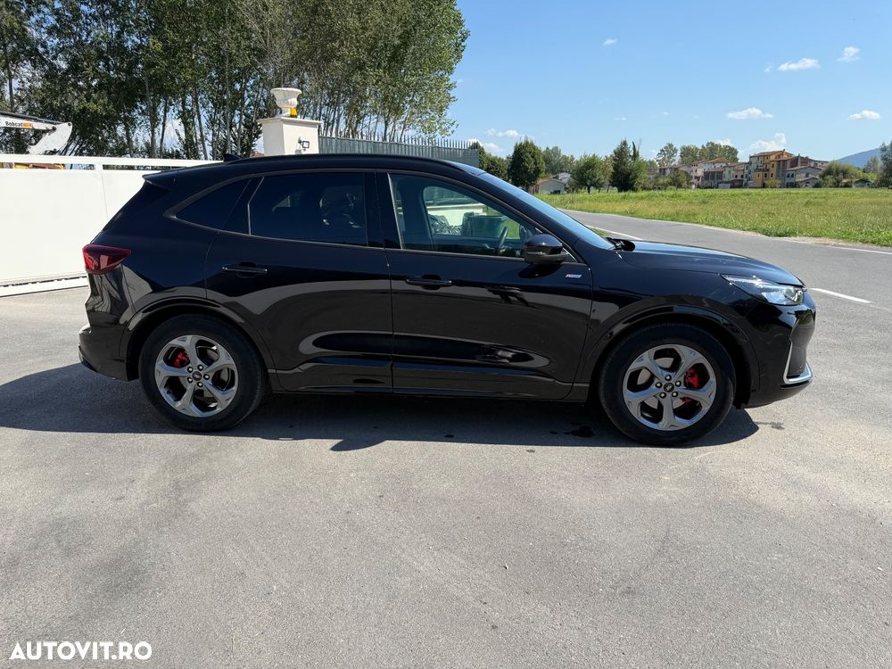 Ford Kuga 2025 photo 3