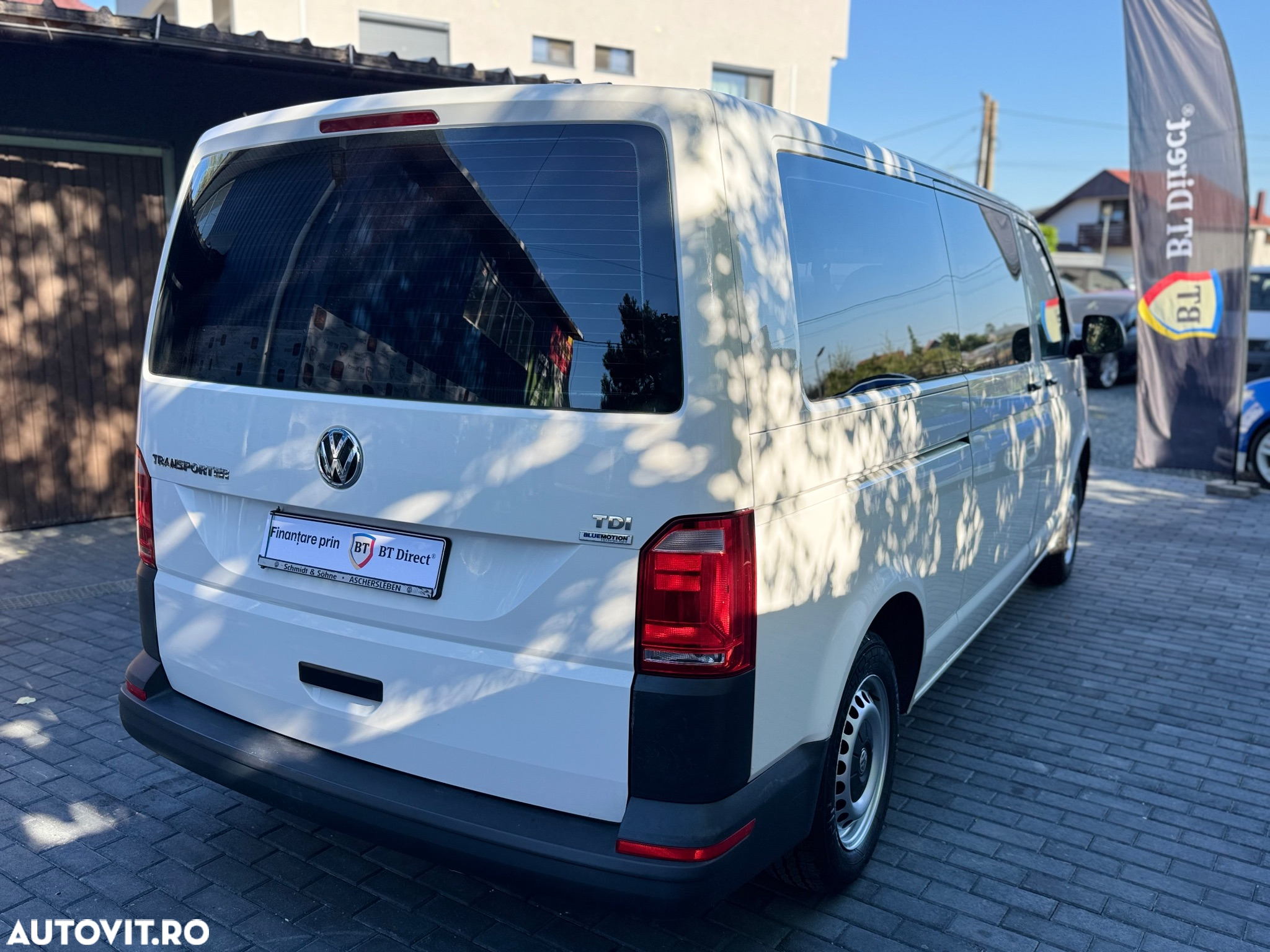 Volkswagen Transporter Multivan T6 2.0 TDI 75 kW KR Comfortline - 2