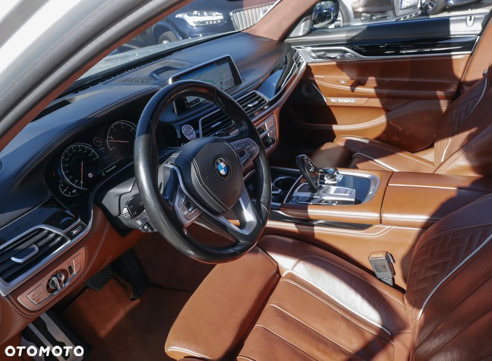 BMW Seria 7 750Ld xDrive - 19
