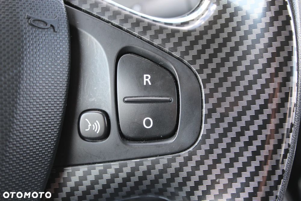 Renault Captur TCe 120 EDC Helly Hansen - 19