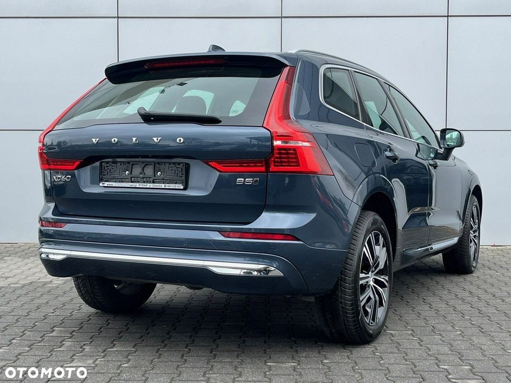 Volvo XC 60 B5 D AWD Inscription - 8