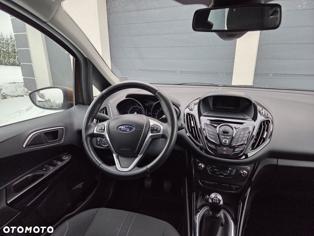 Ford B-MAX 1.5 TDCi Titanium - 25