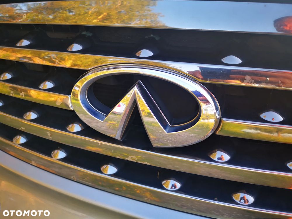 Infiniti FX FX35 - 21