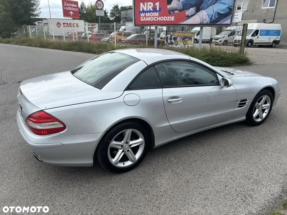 Mercedes-Benz SL 350 7G-TRONIC - 29