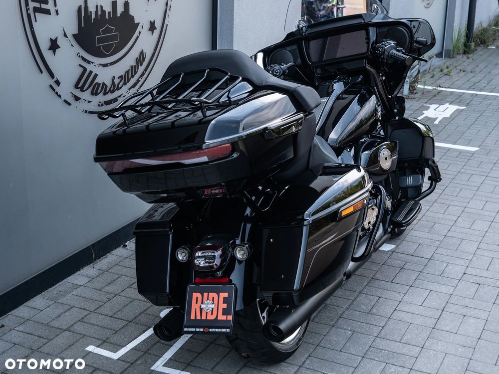 Harley-Davidson Touring Street Glide - 11