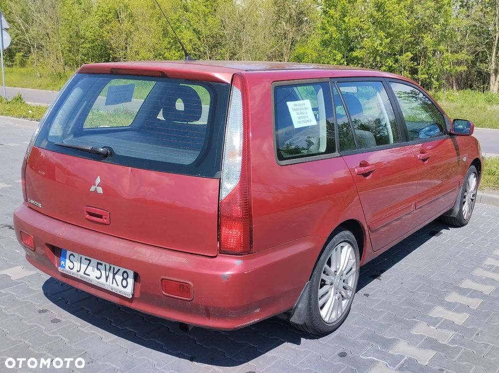Mitsubishi Lancer 1.6 Invite - 1