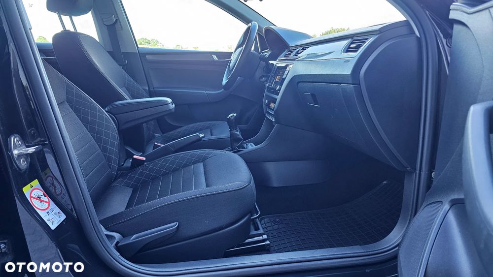 Skoda RAPID 1.0 TSI Style - 11