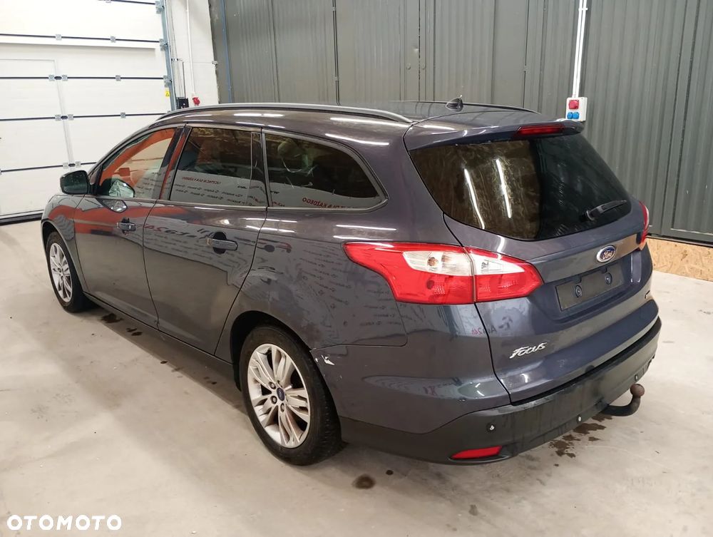 Ford Focus 1.6 EcoBoost Trend - 5