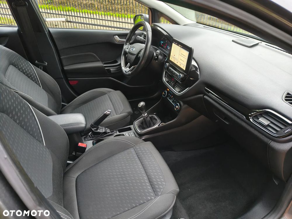 Ford Fiesta 1.0 EcoBoost S&S TITANIUM X - 29