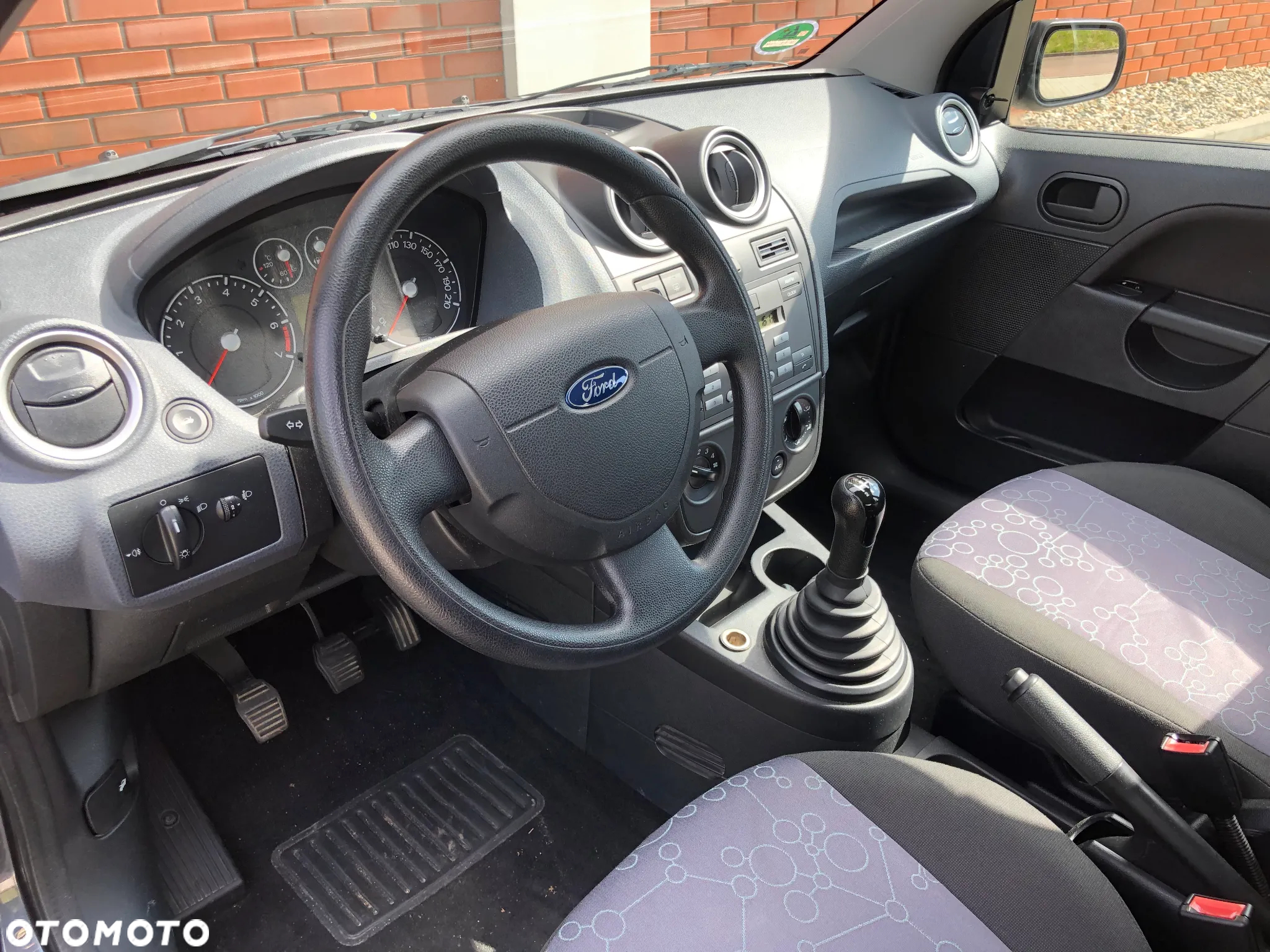 Ford Fiesta - 13