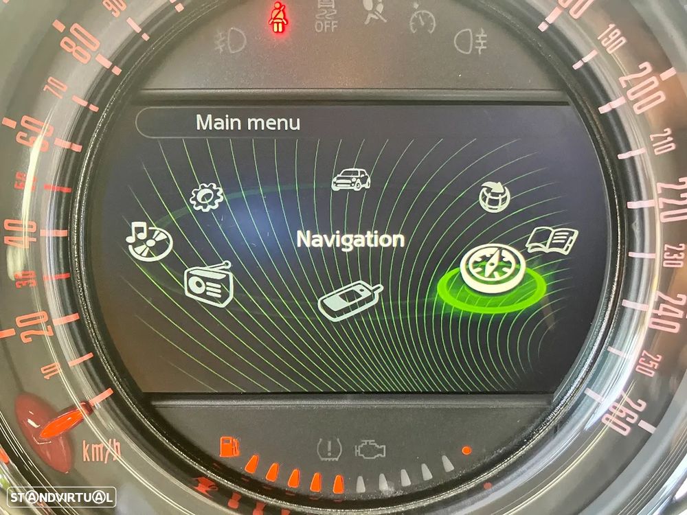 MINI 3 Portas John Cooper Works - 18