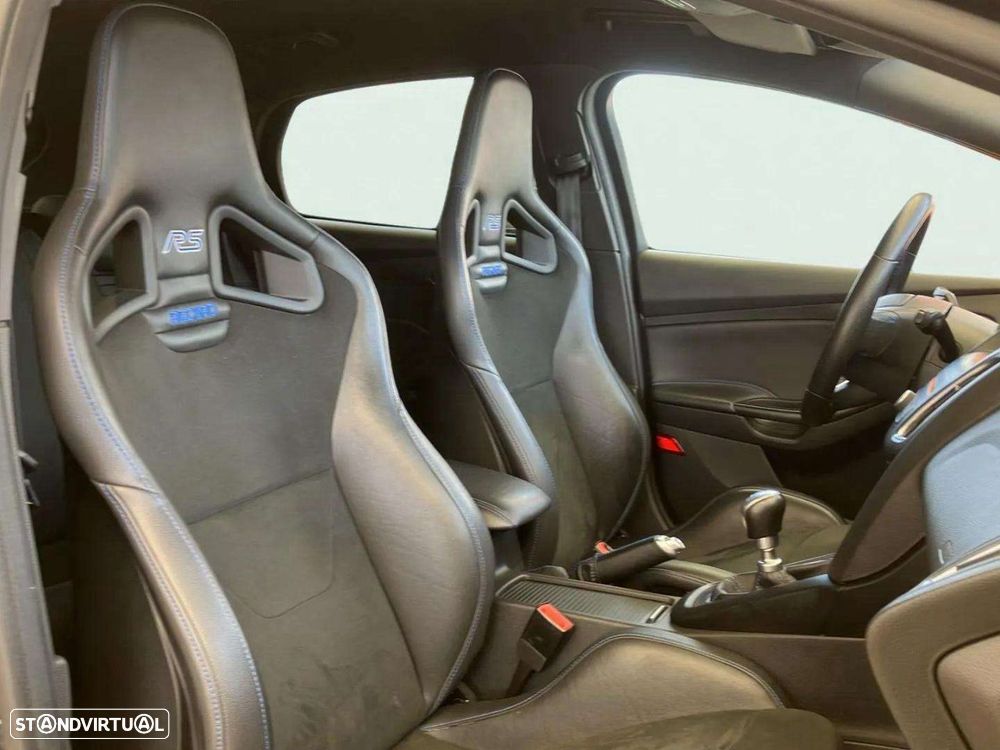 Ford Focus 2.3 EcoBoost RS Pack Performance - 14