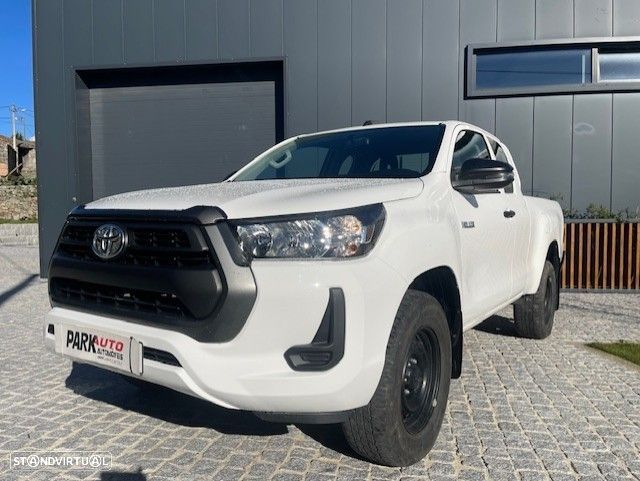 Toyota Hilux 2.4 D-4D 4WD CE CH - 3