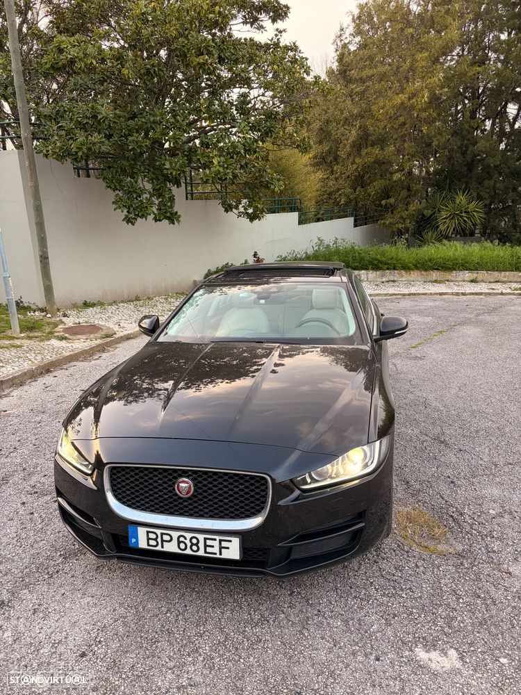 Jaguar XE 2.0 D Prestige Aut. - 30