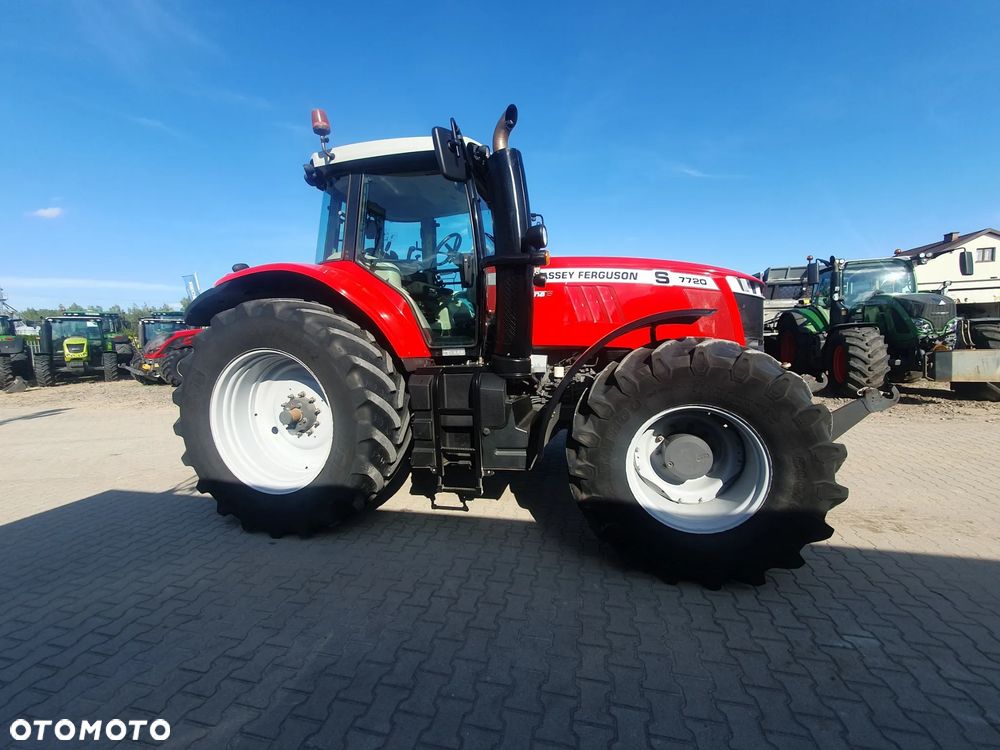 Massey Ferguson 7720S - 2