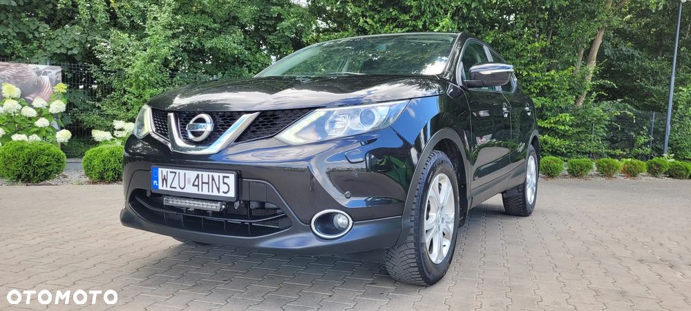 Nissan Qashqai - 1