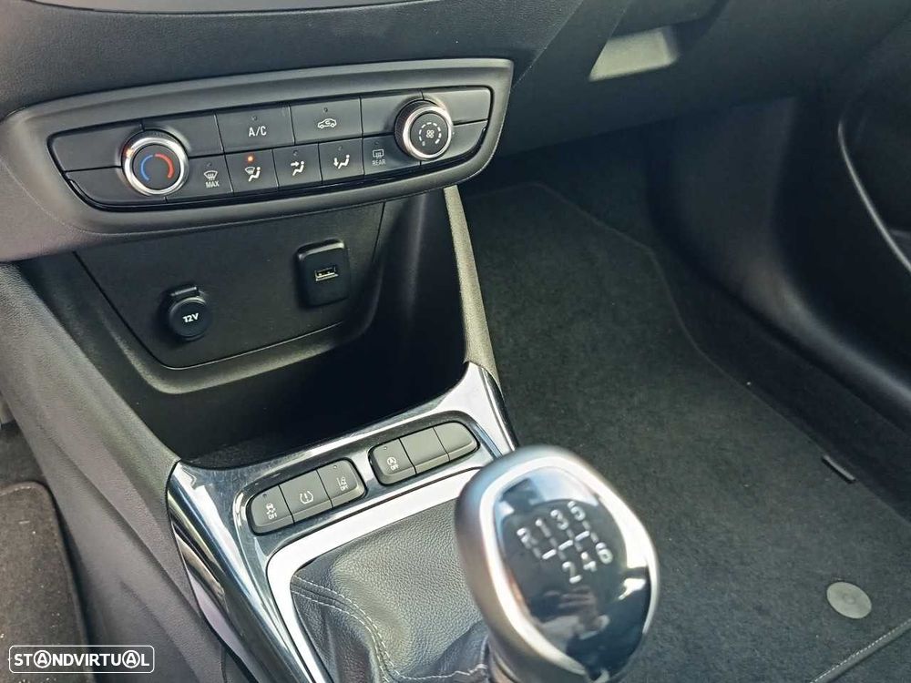 Opel Crossland 1.2 T Business Edition - 14