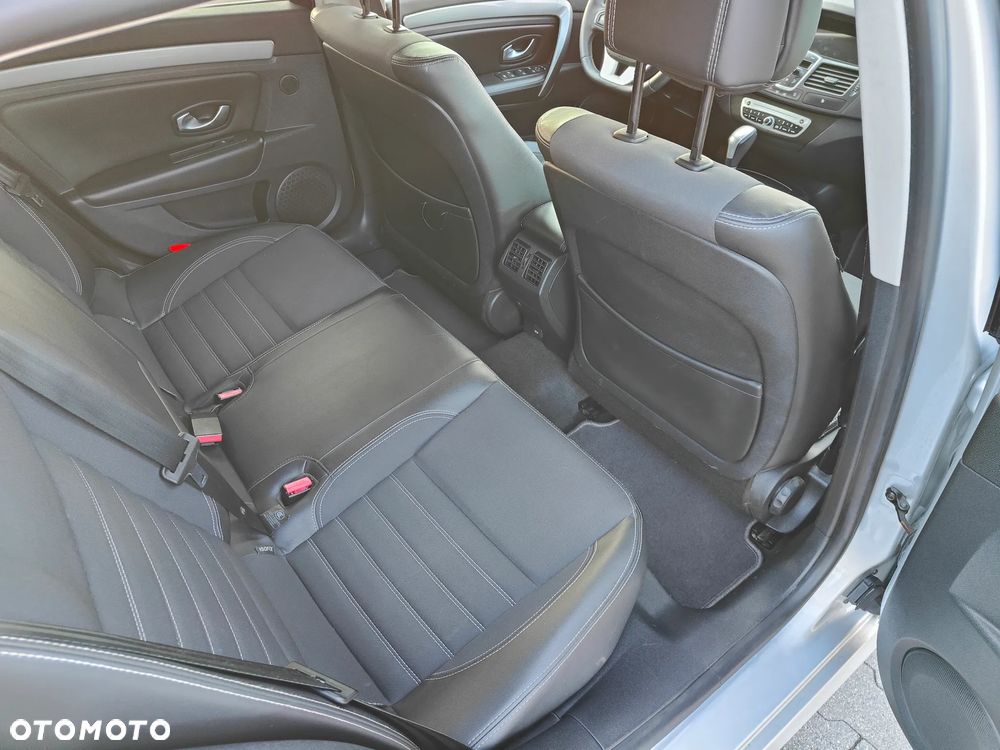 Renault Laguna Grandtour dCi 175 FAP GT - 16