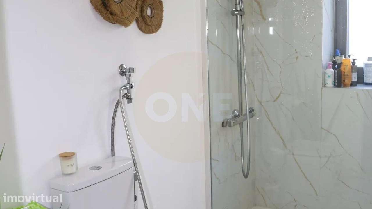MORADIA T3 ISOLADA COM PISCINA,TERRENO E ANEXO SANTA MARIA DA FEIRA - Grande imagem: 4/41