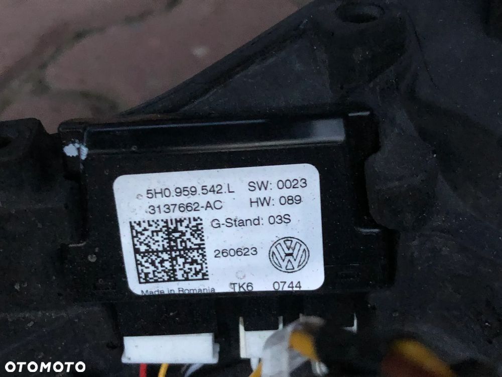 KIEROWNICA MULTIFUNKCYJNA VW GOLF VIII 5H0959542C - 9