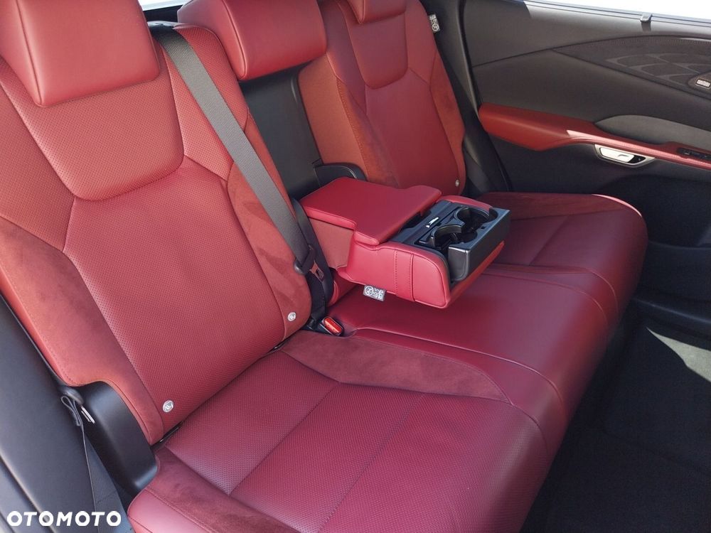 Lexus RX - 14