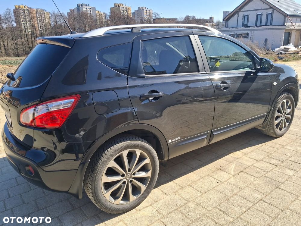 Nissan Qashqai 2.0 lounge - 4