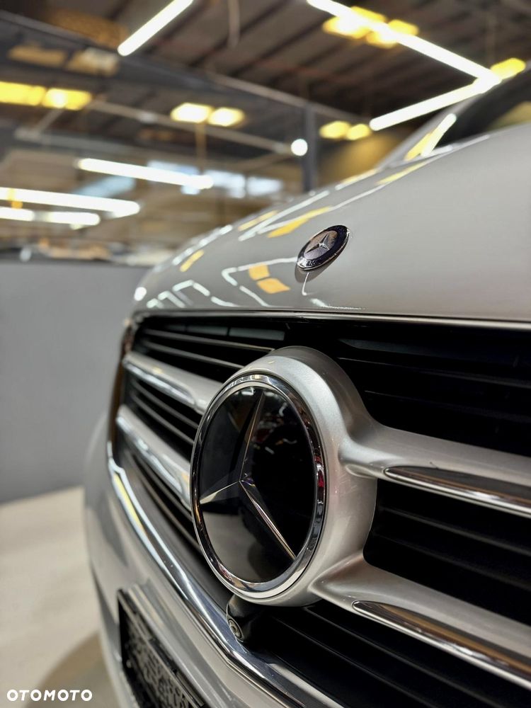 Mercedes-Benz Klasa V 300 d 9G-Tronic (d³ugi) - 15