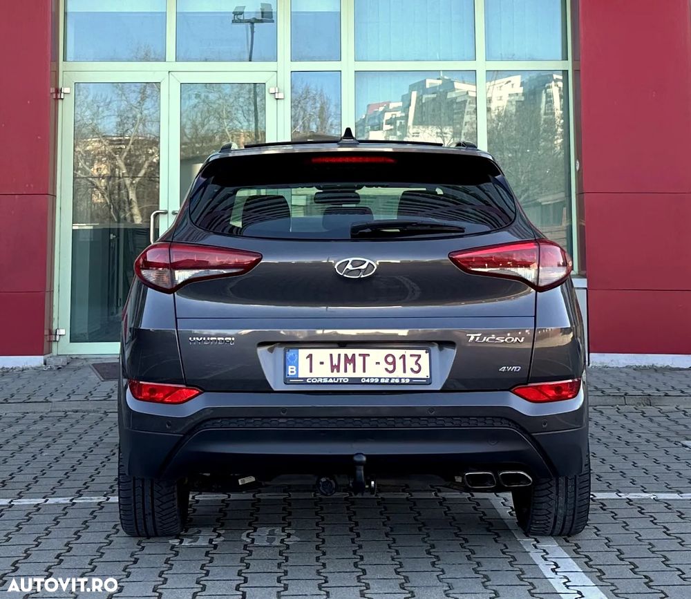 Hyundai Tucson 2.0 CRDI 4WD Automatik Intro Edition - 36