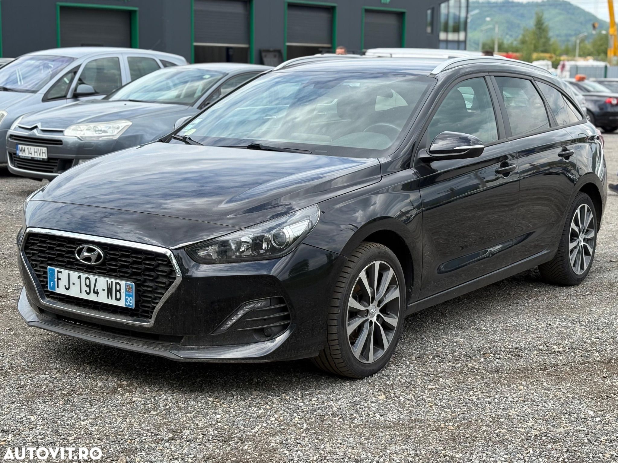 Hyundai i30 1.6 CRDI EDITION 30 - 1