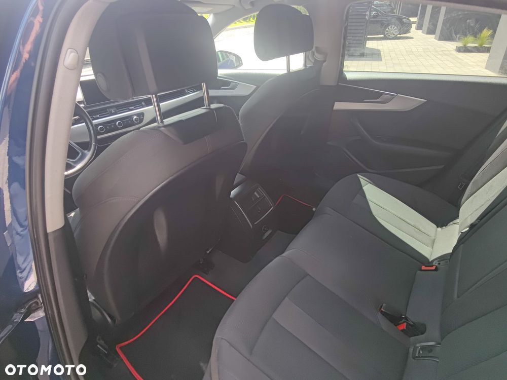 Audi A4 Limousine 1.4 TFSI S tronic - 6
