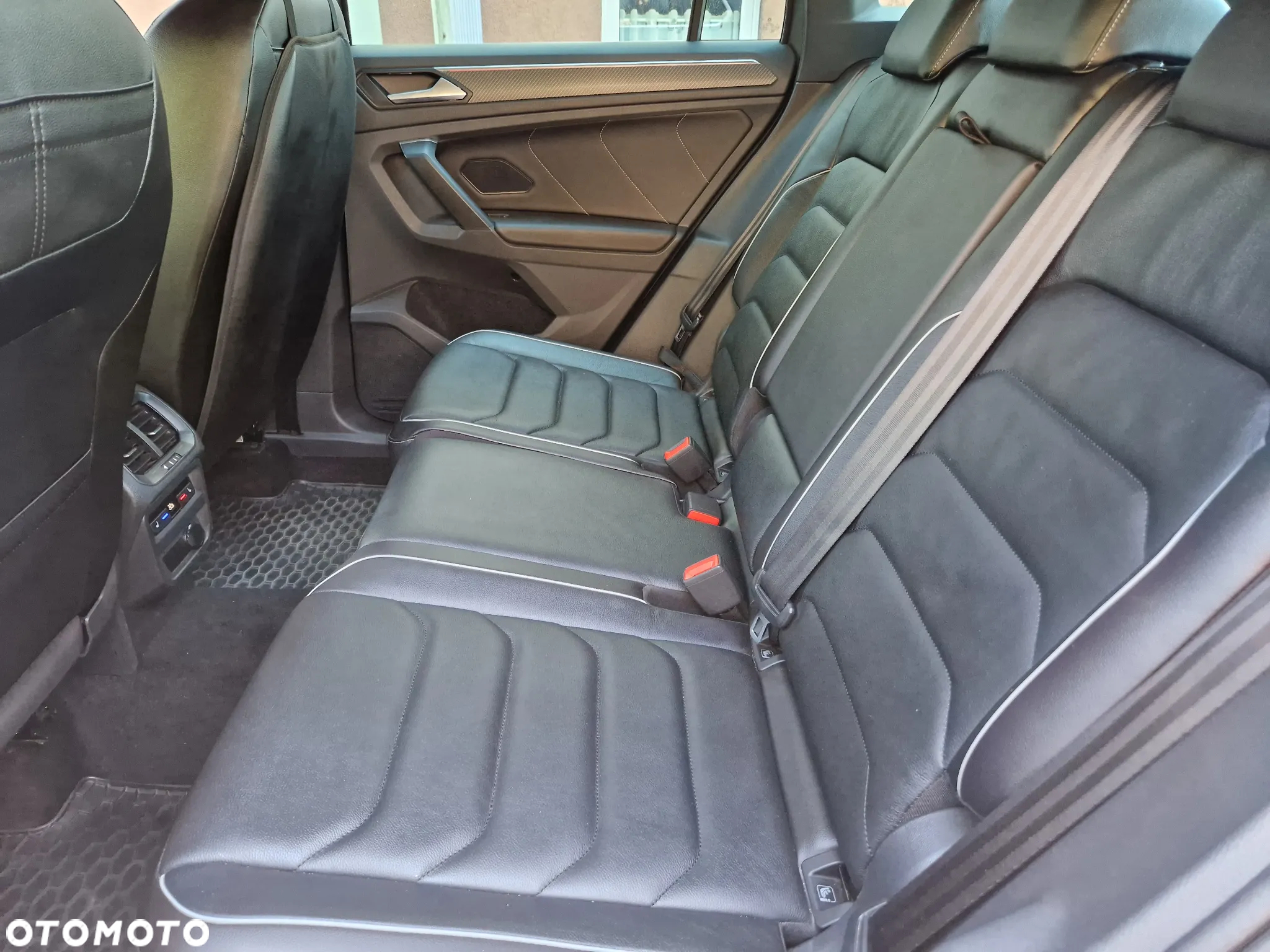 Volkswagen Tiguan 2.0 TDI SCR 4Mot R-Line DSG - 18
