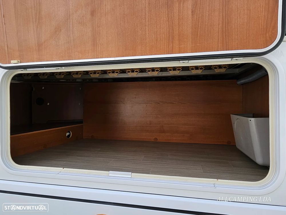 Pilote Explorateur 703FP CAIXA AUTOMÁTICA CAMA BASCULANTE/ CAMA FRANCESA - 50