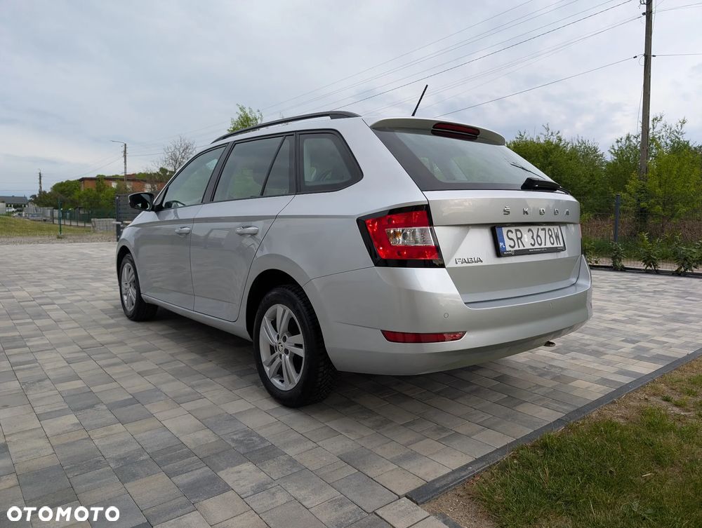 Skoda Fabia 1.0 TSI Ambition - 7