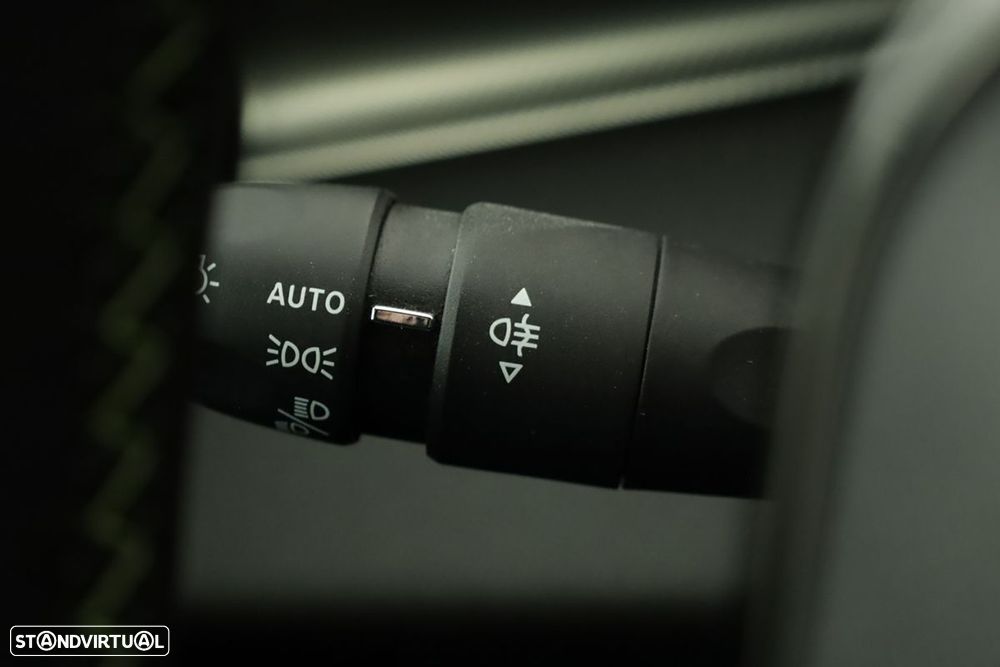 Peugeot 308 1.2 PureTech GT EAT8 - 18