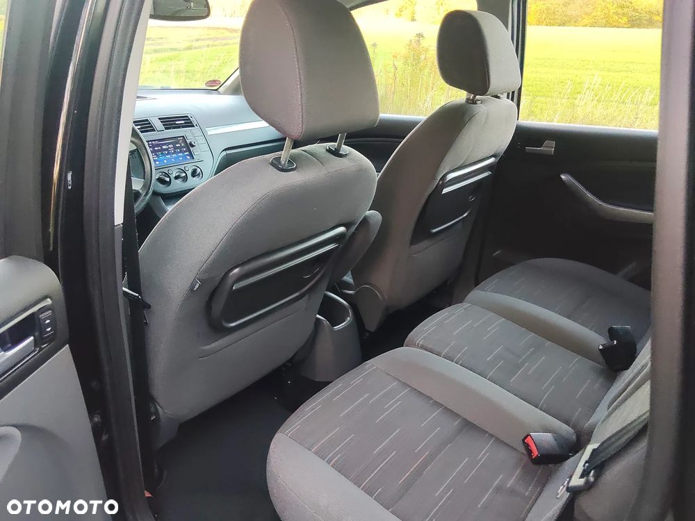 Ford C-MAX 1.8 Titanium - 23